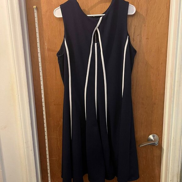 Gabby Skye Dresses & Skirts - Size 16W - Gabby Skye - Navy and White Sleeveless Swing Dress